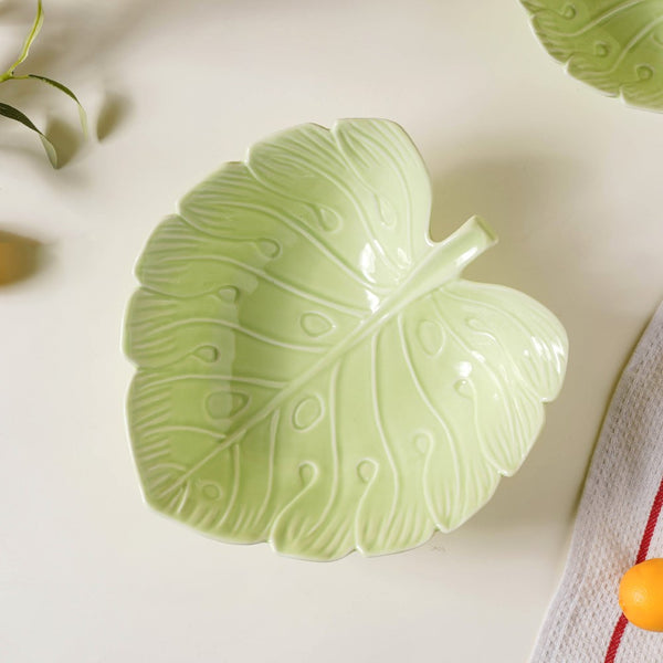 Ceramic Taro Leaf Serving Bowl Light Green 700 ml