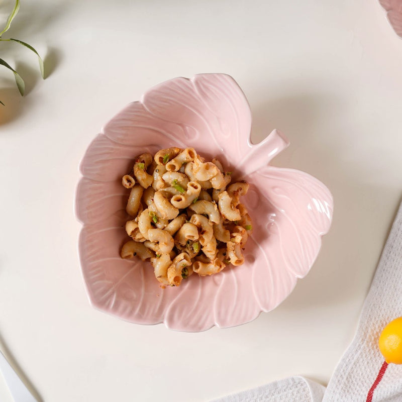 Ceramic Taro Leaf Serving Bowl Pink 700 ml - Bowl, ceramic bowl, serving bowls, noodle bowl, salad bowls, bowl for snacks, large serving bowl | Bowls for dining table & home decor