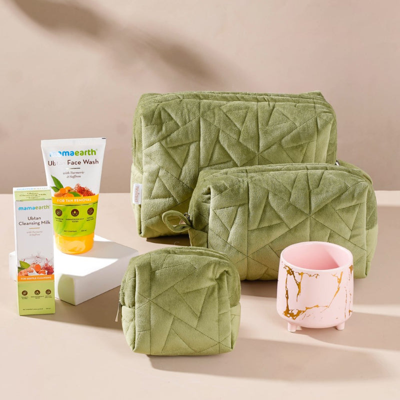 Green Cosmetic Bag And Organizer Gift Hamper Set Of 5