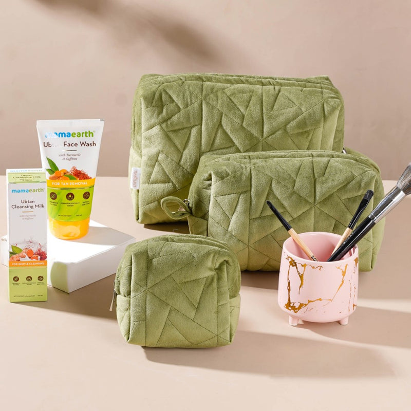 Green Cosmetic Bag And Organizer Gift Hamper Set Of 5