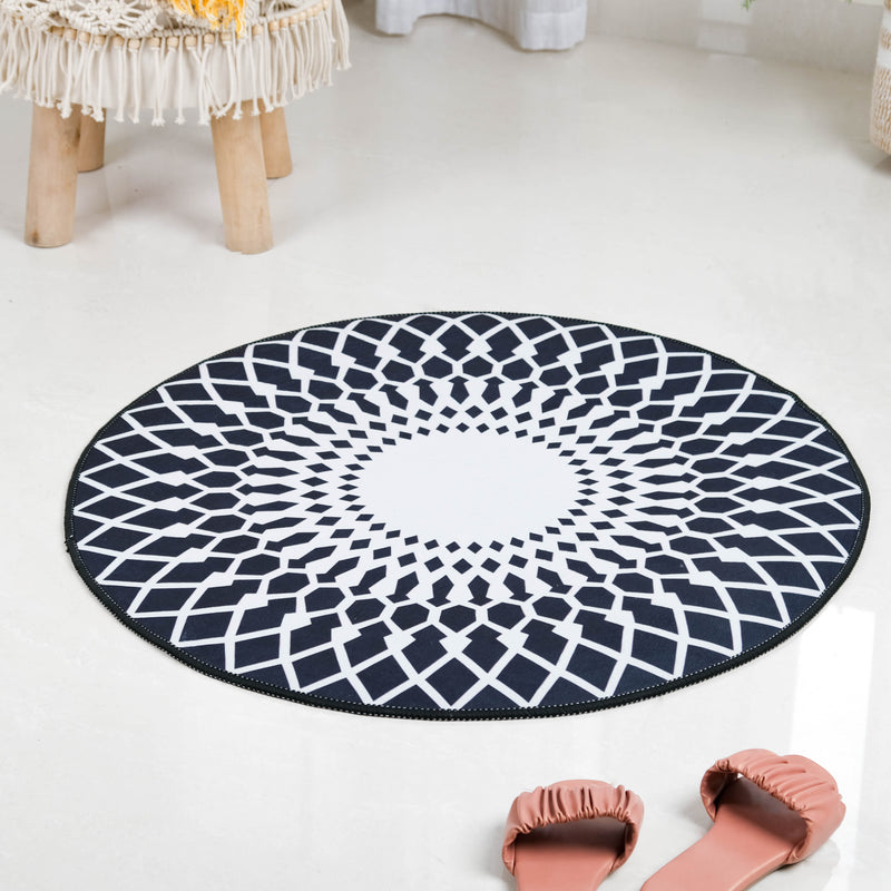 Round Carpet Black