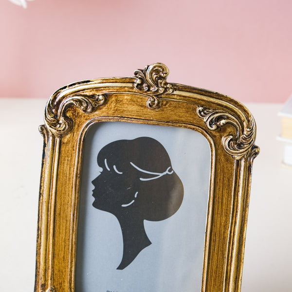 Gold Rectangle Frame - Picture frames and photo frames online | Room decoration items