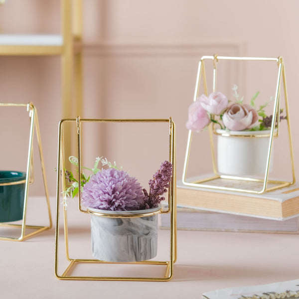 Single Swing Planter - Indoor planters and flower pots | Home decor items