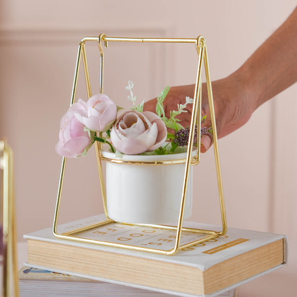 Single Swing Planter - Indoor planters and flower pots | Home decor items