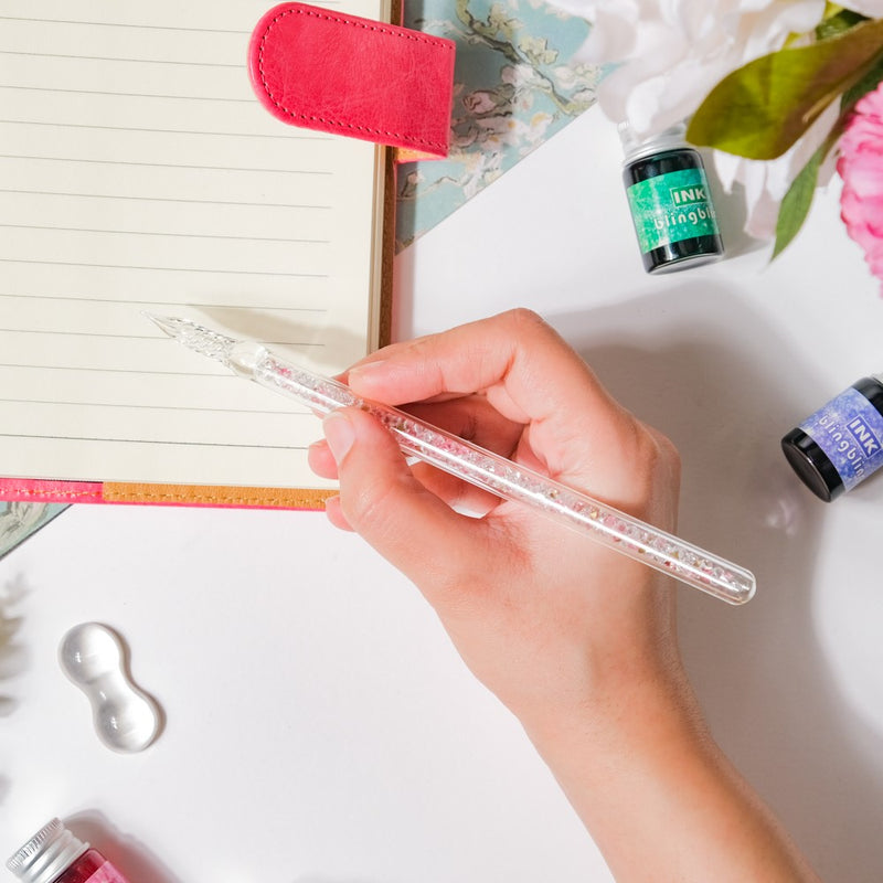 Galaxia Starry Glass Dip Pen With 4 Ink Bottles
