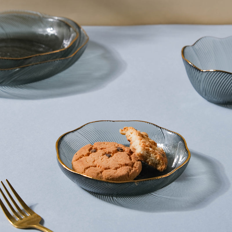Flower Glass Dessert Plate Grey - Serving plate, small plate, snacks plates | Plates for dining table & home decor