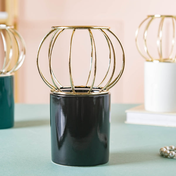Globe Vase - Indoor planters and flower pots | Home decor items