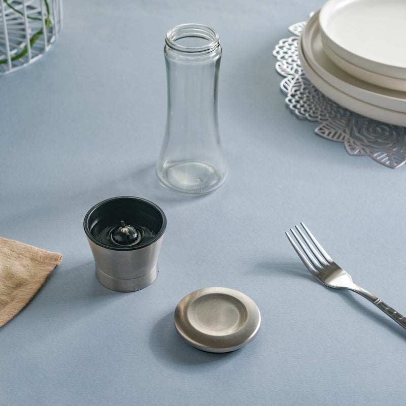 Spice Grinder Bottle - Kitchen Tool