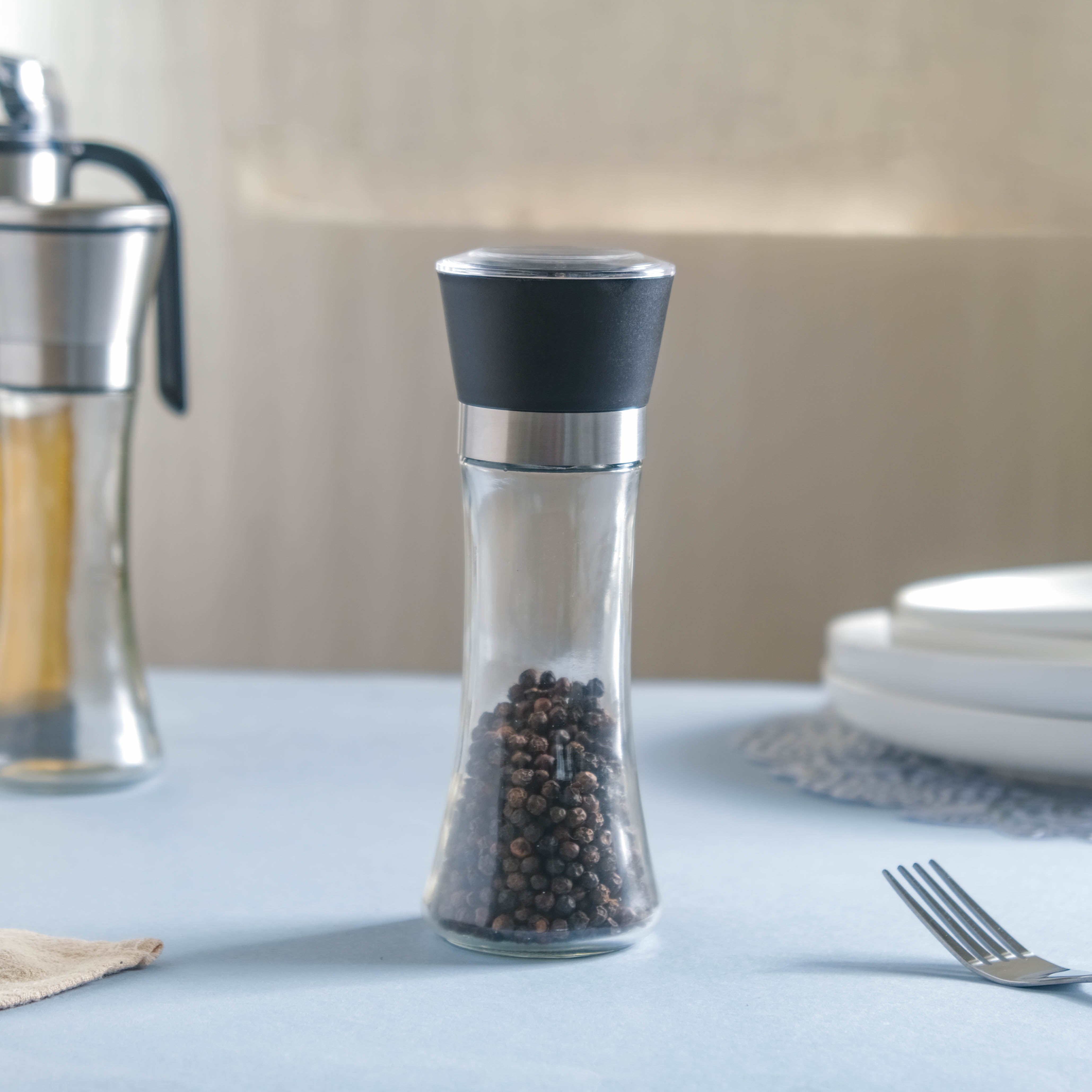 Grinder Bottle for Spices Online - Premium Salt Pepper Cellar | Nestasia