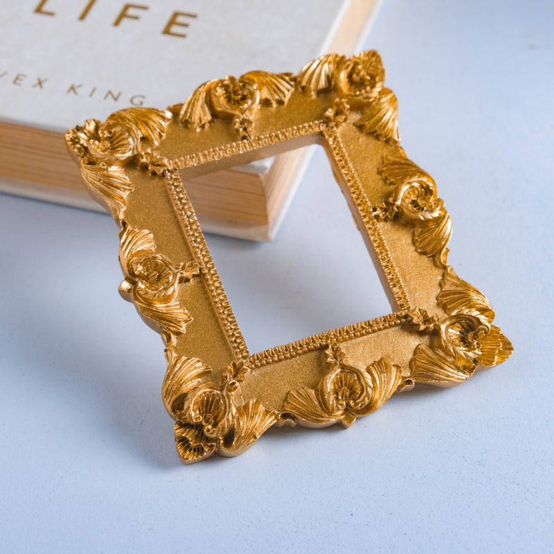 Antique Style Picture Frame - Picture frame for wall decoration & wall design | Room decor & home decoration items