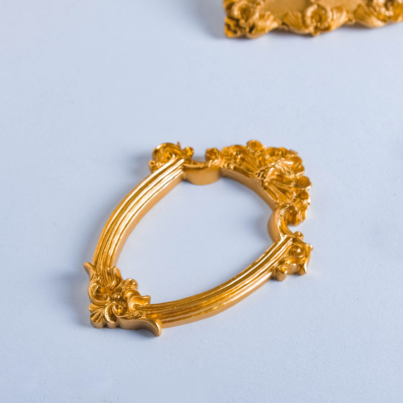 Antique Style Picture Frame - Picture frame for wall decoration & wall design | Room decor & home decoration items