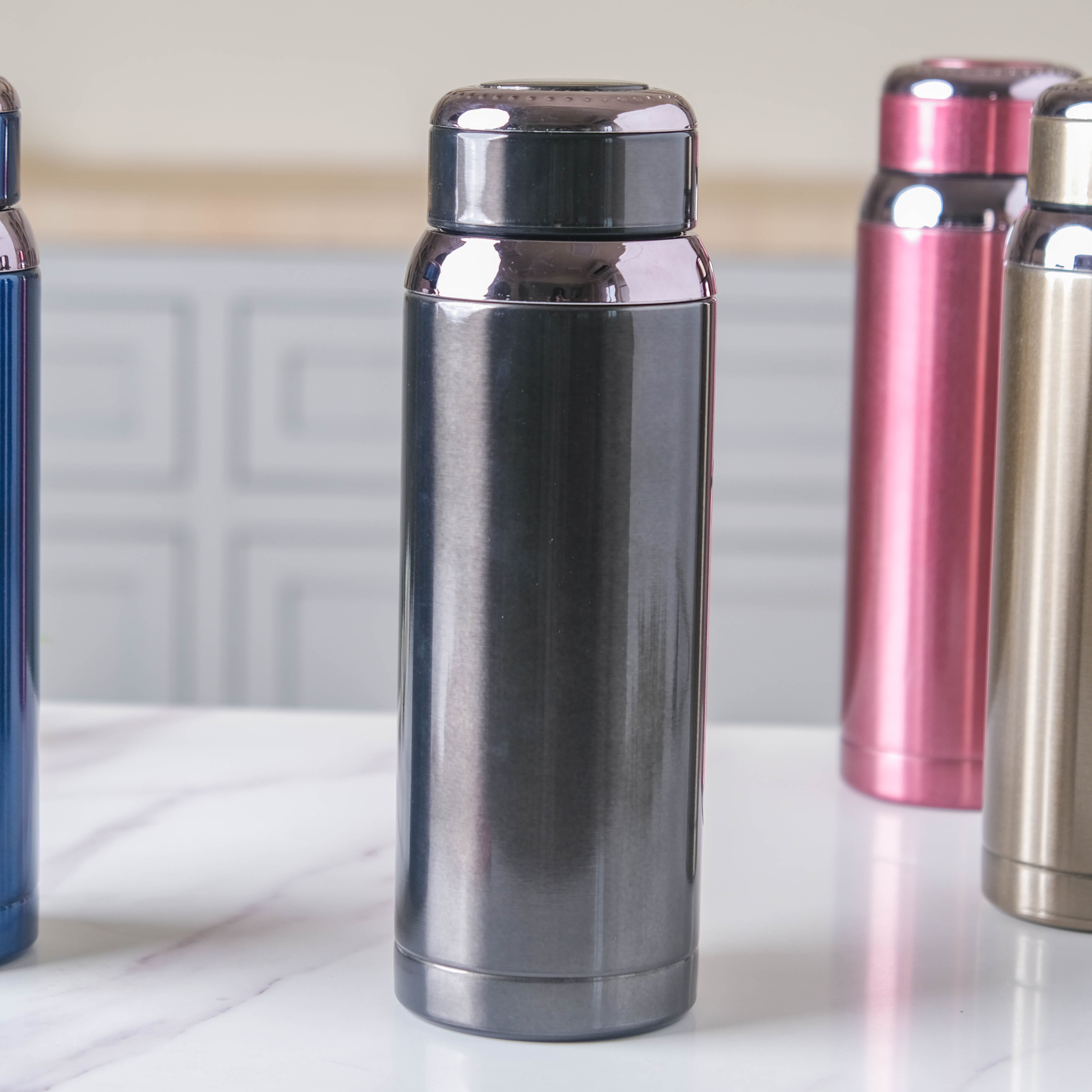 Aluminium thermos shop flask