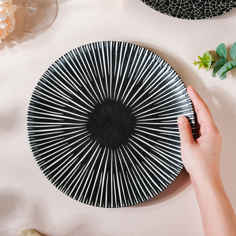 Contemporary Striped Ceramic Dinner Plate Black 9.5 Inch - Serving plate, snack plate, ceramic dinner plates| Plates for dining table & home decor