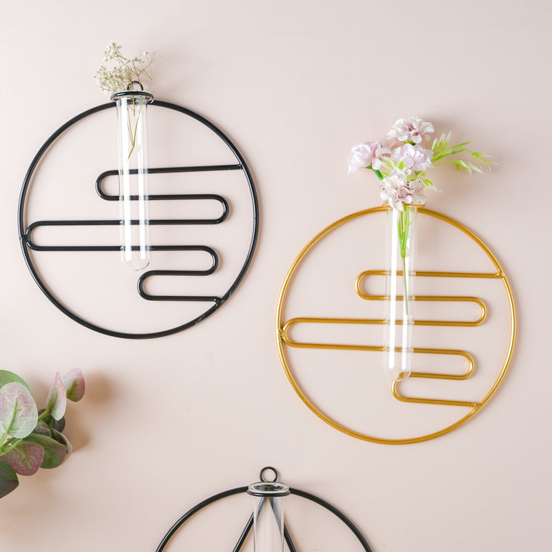 Hanging Glass Planter - Round - Flower vase for wall decoration/wall design | Living room decoration ideas