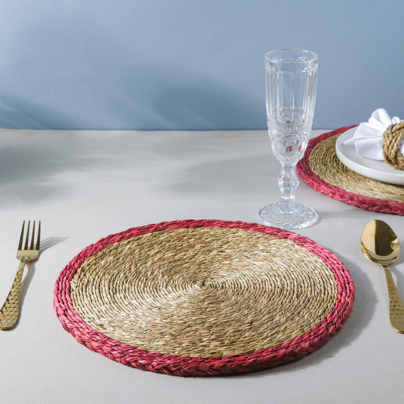 Round Sabai Trivet Red