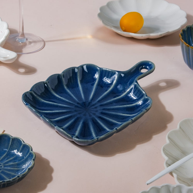 Ocean Blue and White 28 Piece Dinner Set For 6