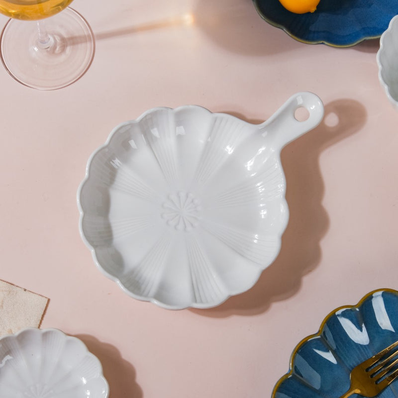 Ocean Blue and White 28 Piece Dinner Set For 6