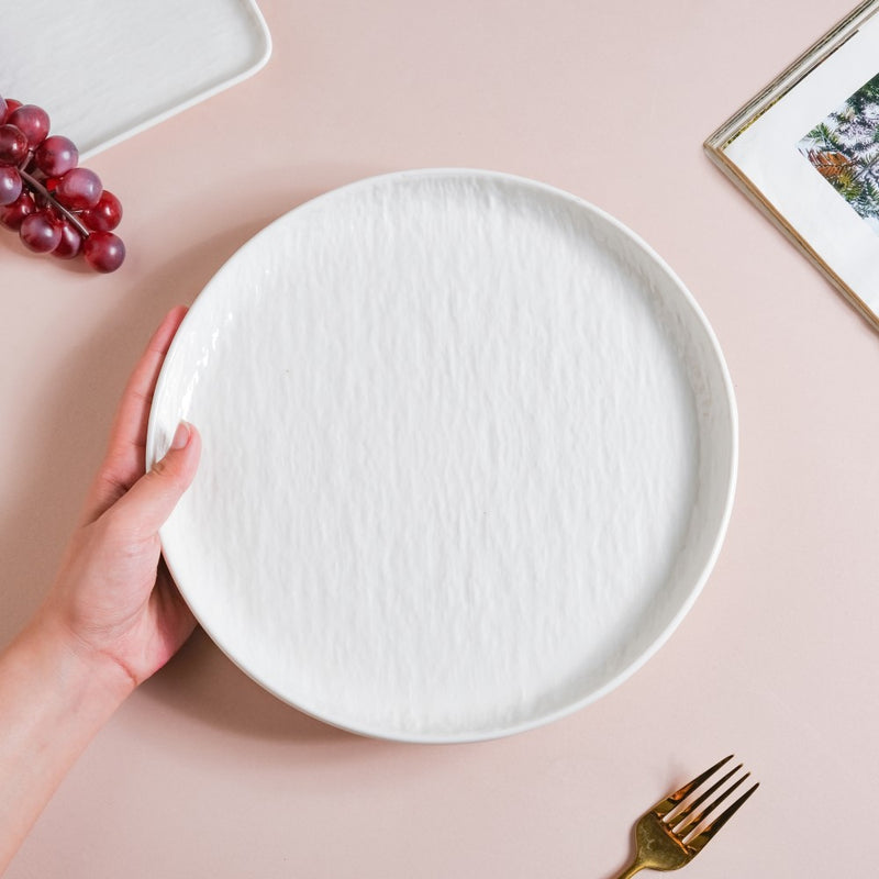 Frore Round Textured Dinner Plate White 9.5 Inch - Serving plate, lunch plate, ceramic dinner plates| Plates for dining table & home decor