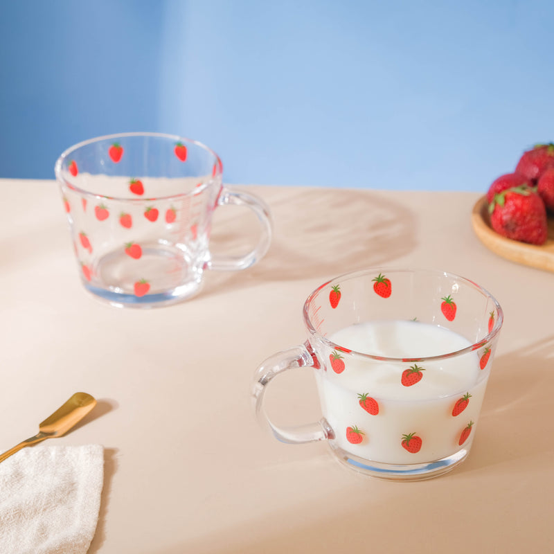 Strawberry Measuring Cup