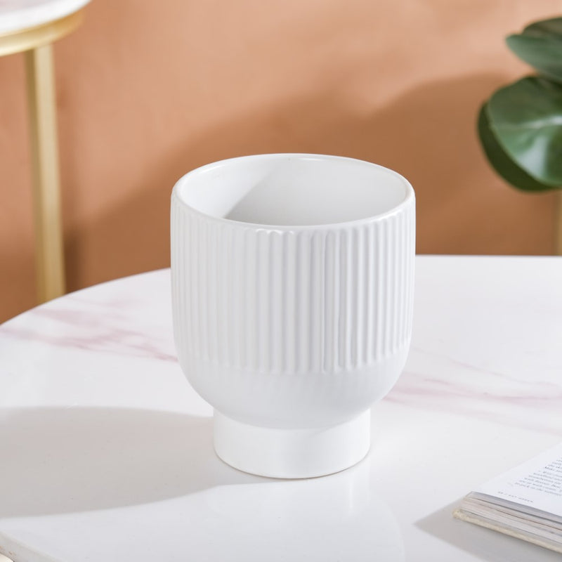 Nordic Ribbed Ceramic White Vase With Stand - Flower vase for home decor, office and gifting | Home decoration items