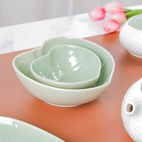 Taro Leaf Snack Bowl Large 6.5 Inch 700 ml - Bowl, ceramic bowl, serving bowls, noodle bowl, salad bowls, bowl for snacks, large serving bowl | Bowls for dining table & home decor
