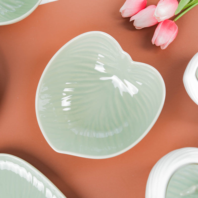 Taro Leaf Snack Bowl Large 6.5 Inch 700 ml - Bowl, ceramic bowl, serving bowls, noodle bowl, salad bowls, bowl for snacks, large serving bowl | Bowls for dining table & home decor