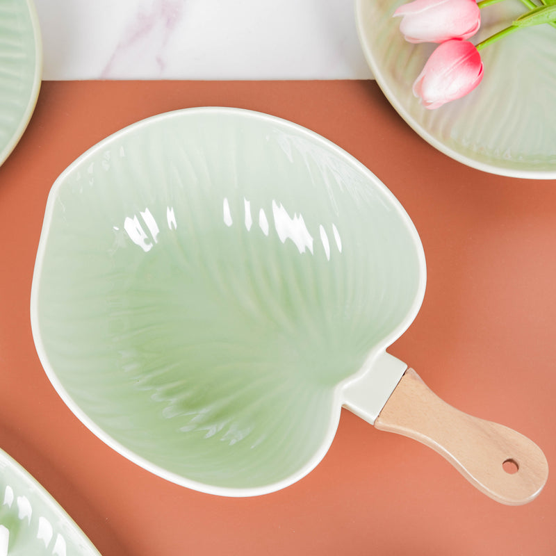 Taro Leaf Bowl With Handle Serving Bowl 8.5 Inch - Serving bowls, noodle bowl, snack bowl, popcorn bowls | Bowls for dining & home decor