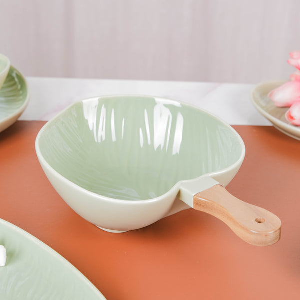 Taro Leaf Bowl With Handle Serving Bowl 8.5 Inch - Serving bowls, noodle bowl, snack bowl, popcorn bowls | Bowls for dining & home decor