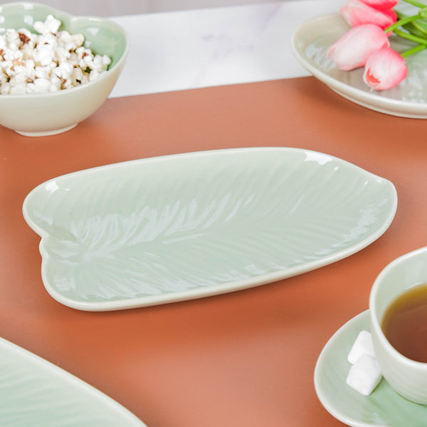 Taro Leaf Platter 10 Inch - Ceramic platter, serving platter, fruit platter | Plates for dining table & home decor
