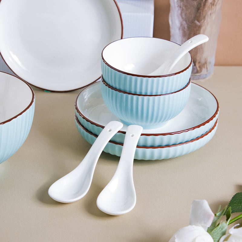 Azure 18 Piece Soup Salad Set For 4