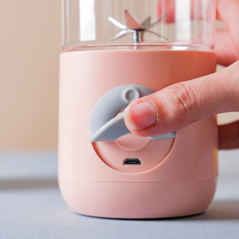 Electric Juicer - Kitchen Tool