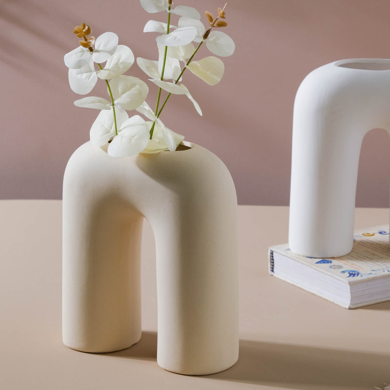 U-shaped Vase - Flower vase for home decor, office and gifting | Home decoration items