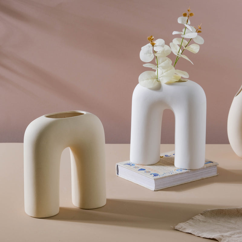 U-shaped Vase - Flower vase for home decor, office and gifting | Home decoration items