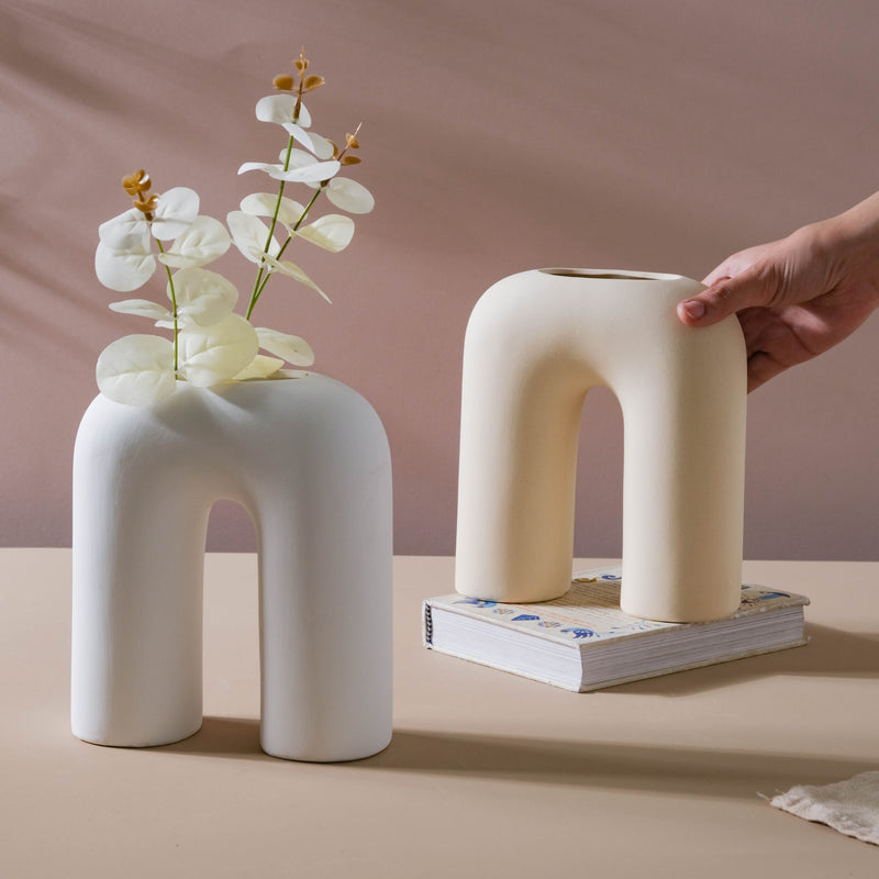 U-shaped Vase - Flower vase for home decor, office and gifting | Home decoration items
