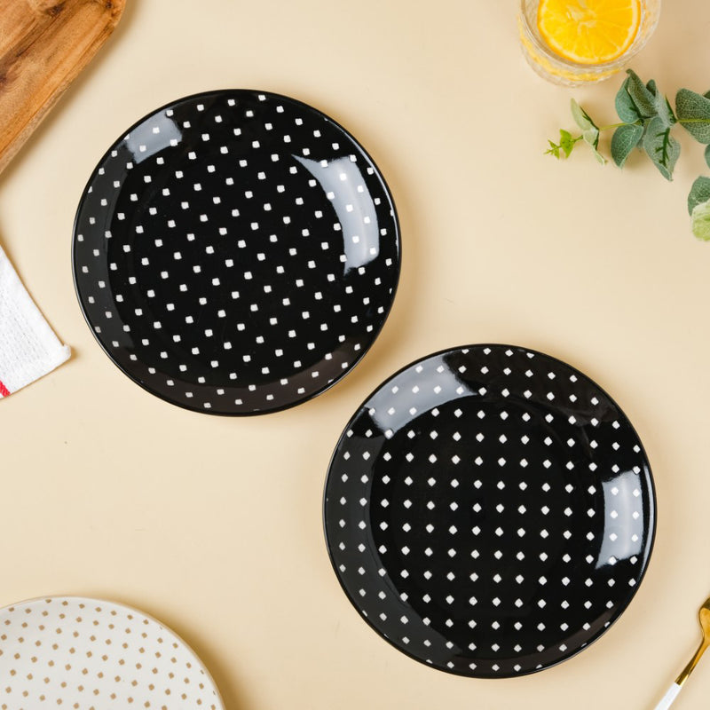 Retro Ceramic Snack Plate Black 7.5 Inch Set Of 2 - Serving plate, snack plate, dessert plate | Plates for dining & home decor
