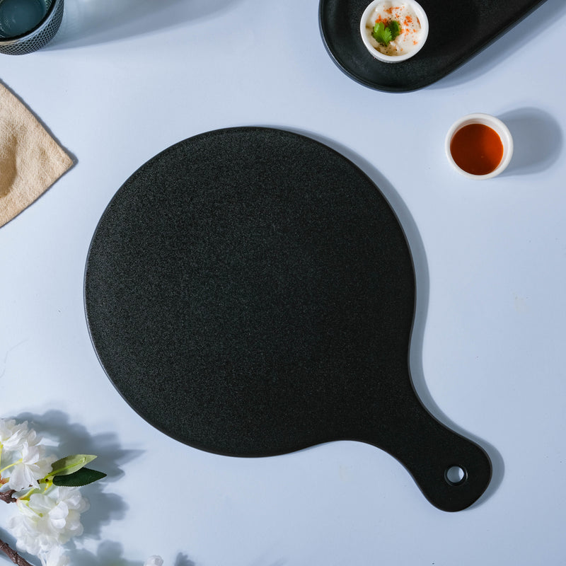 Black Pizza Platter With Handle - Ceramic platter, serving platter, fruit platter | Plates for dining table & home decor