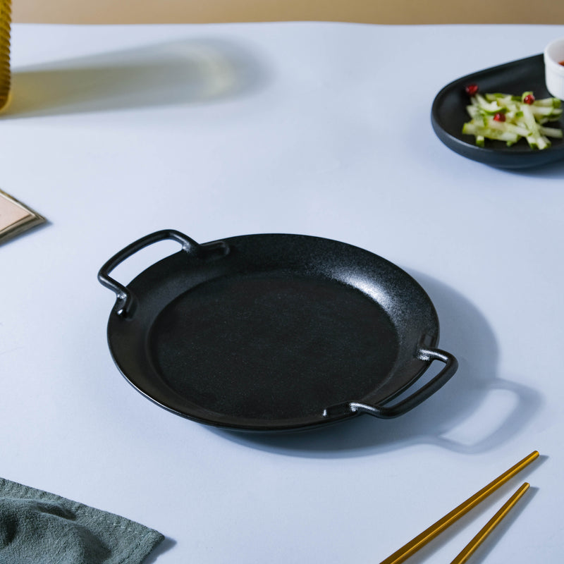 Round Baking Tray With Handle - Baking Tray