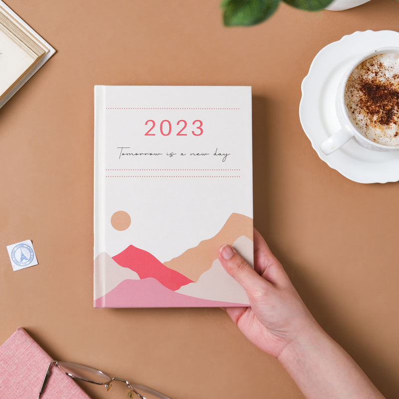 Seize The 2023 Hardbound Diary Multicolour 5.9 X 8.2 Inch