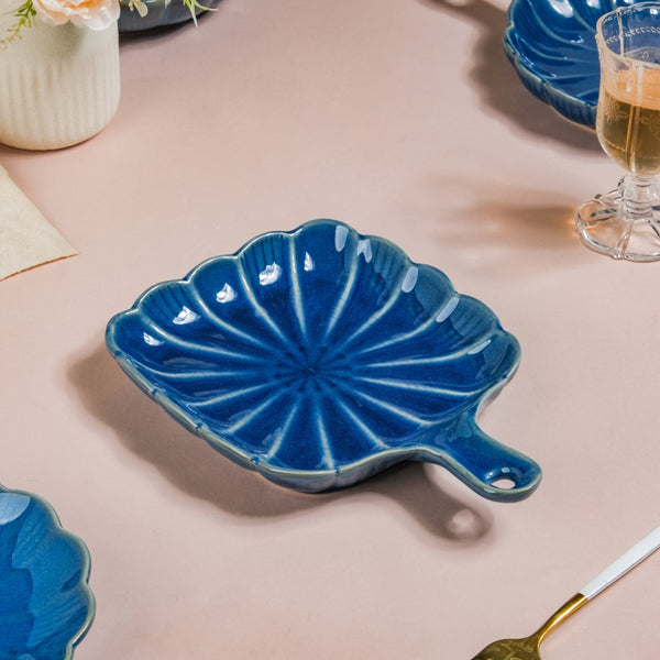 Ocean Square Dish with Handle Blue - Ceramic platter, serving platter, fruit platter | Plates for dining table & home decor