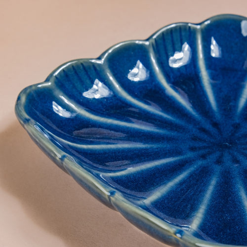 Ocean Square Dish with Handle Blue - Ceramic platter, serving platter, fruit platter | Plates for dining table & home decor