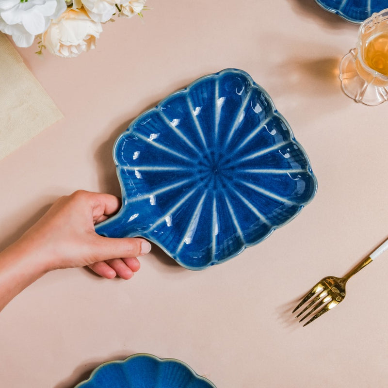 Ocean Square Dish with Handle Blue - Ceramic platter, serving platter, fruit platter | Plates for dining table & home decor