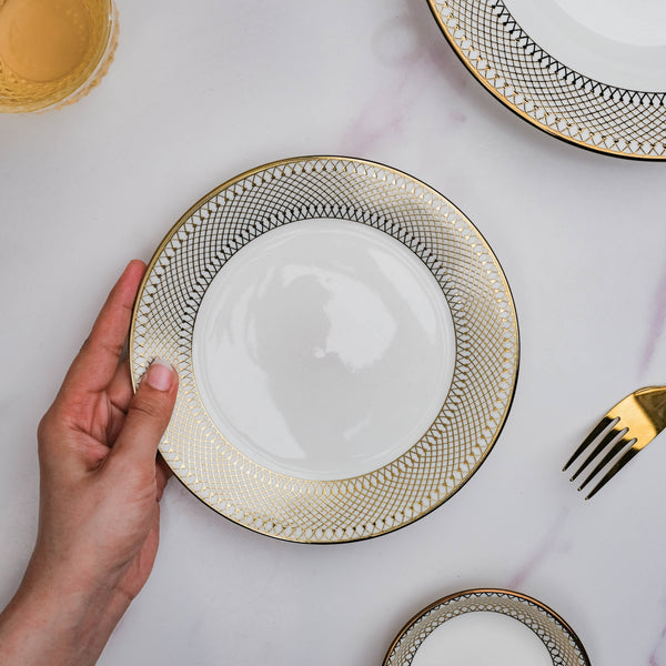 Aurelea Snack Plate - Serving plate, snack plate, dessert plate | Plates for dining & home decor