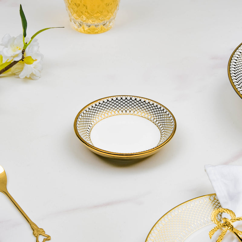 Aurelea Dessert Plate - Serving plate, small plate, snacks plates | Plates for dining table & home decor