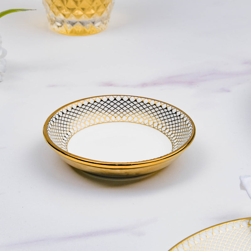 Aurelea Dessert Plate - Serving plate, small plate, snacks plates | Plates for dining table & home decor