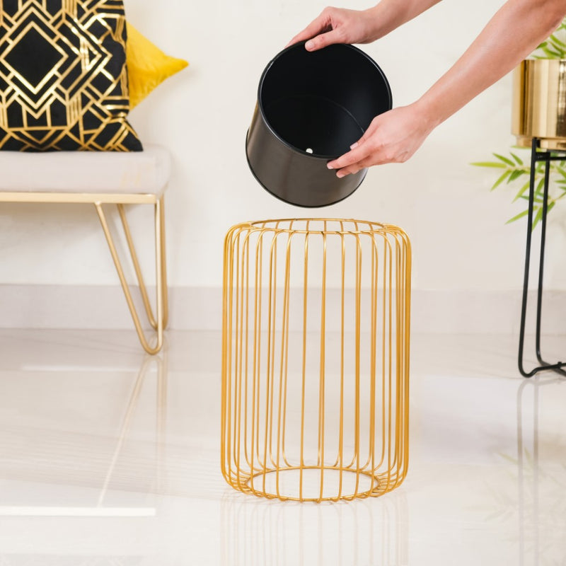 Chic Floor Planter With Gold Stand- Chic Floor Planter, Wired Stand Planter, Modern Floor Planter, Decorative Wired Stand, Stylish Planter with Stand