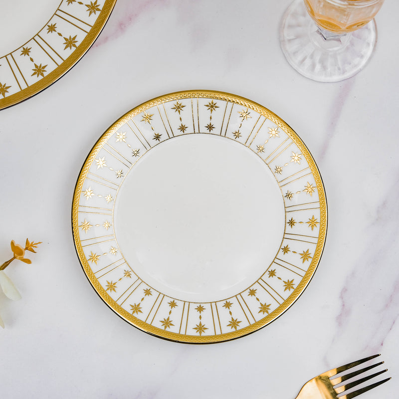 Aurelea Star Salad Plate - Serving plate, snack plate, dessert plate | Plates for dining & home decor