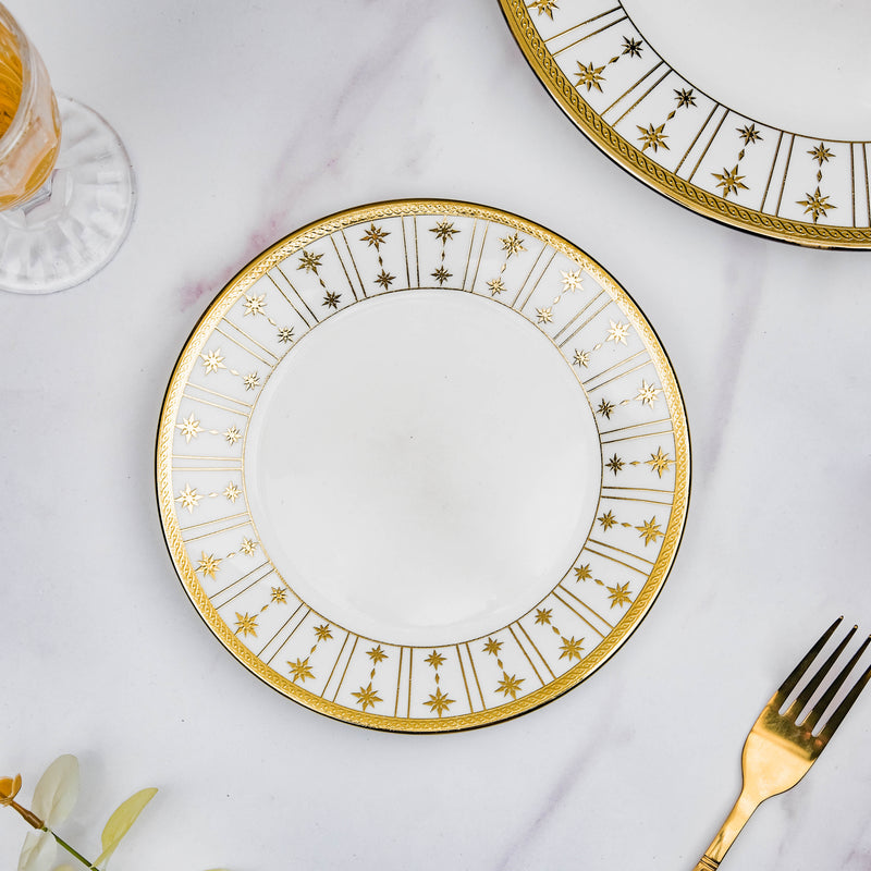 Aurelea Star Salad Plate - Serving plate, snack plate, dessert plate | Plates for dining & home decor