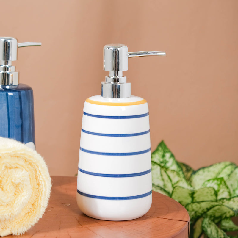 Nitori Sailor Striped Dispenser With Nozzle 450ml