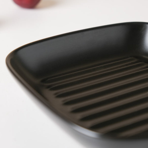 Ribbed Ceramic Baking Plate With Handle Black 250 ml - Baking Tray