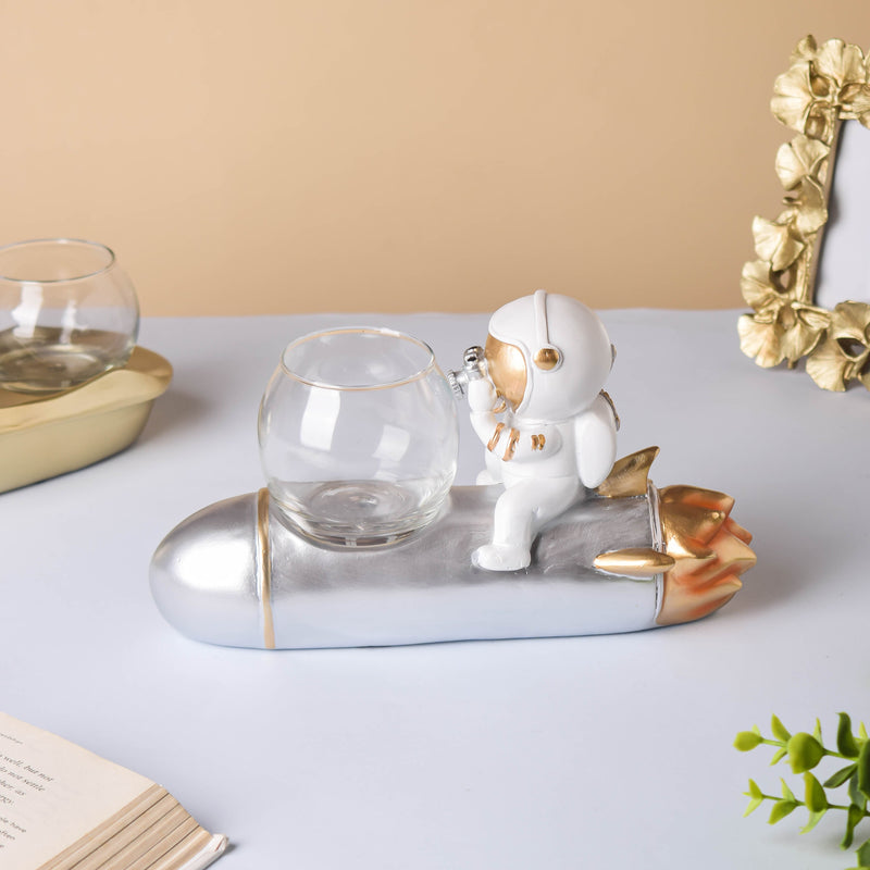 White Astronaut Diver Glass Vase - Showpiece | Home decor item | Room decoration item